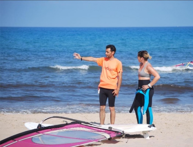 Indicando la mejor zona para el windsurf